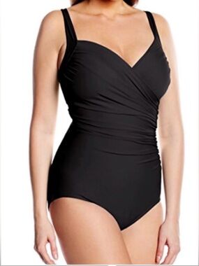 NWT Miraclesuit Sanibel Black One Piece Swimsuit Adjustable Straps Sz 18W
